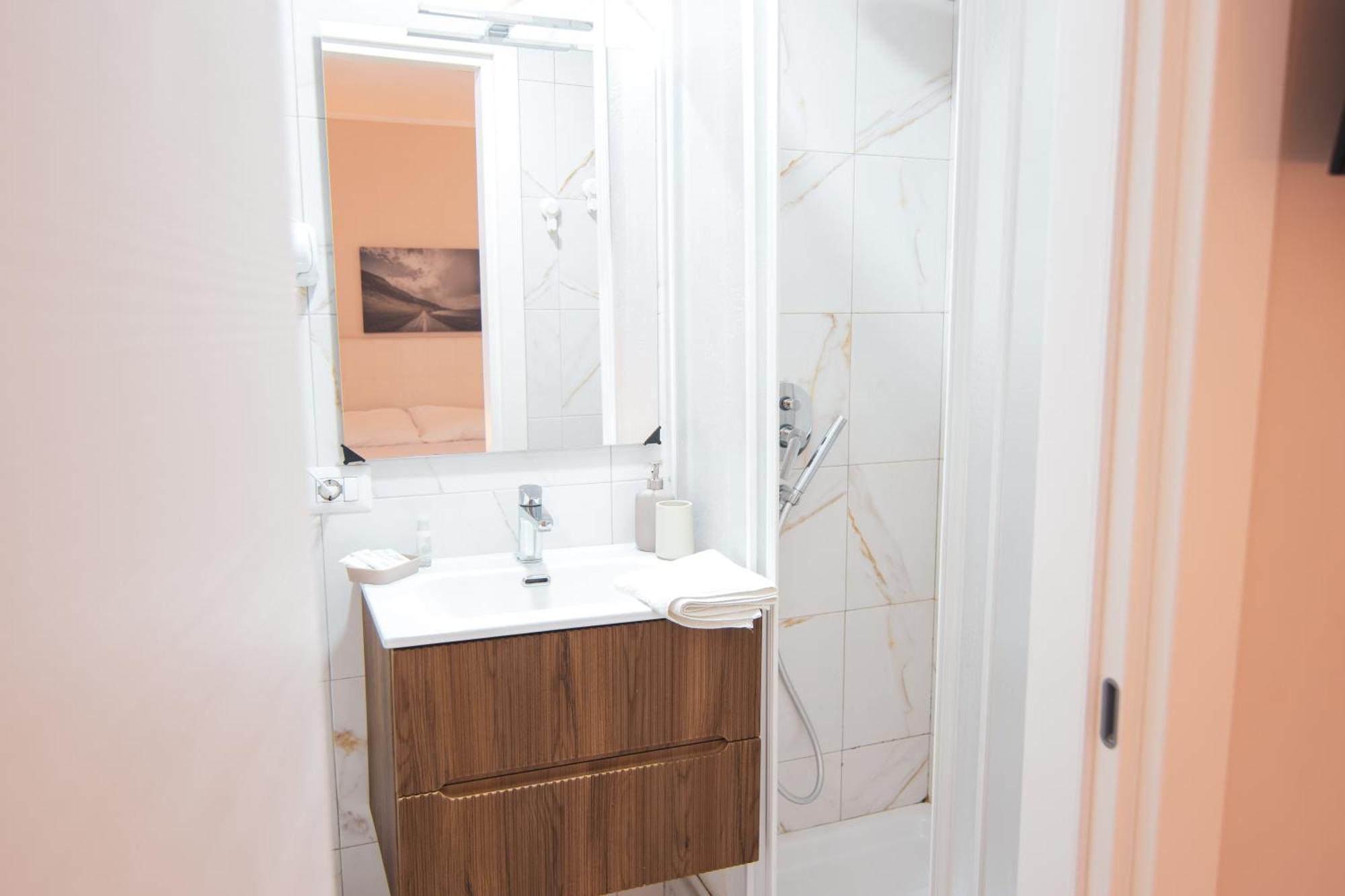 נאפולי Historical Center Porto Suite מראה חיצוני תמונה